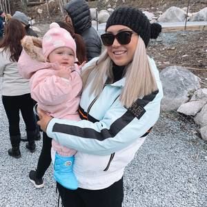 Meet your Posher, Venessa